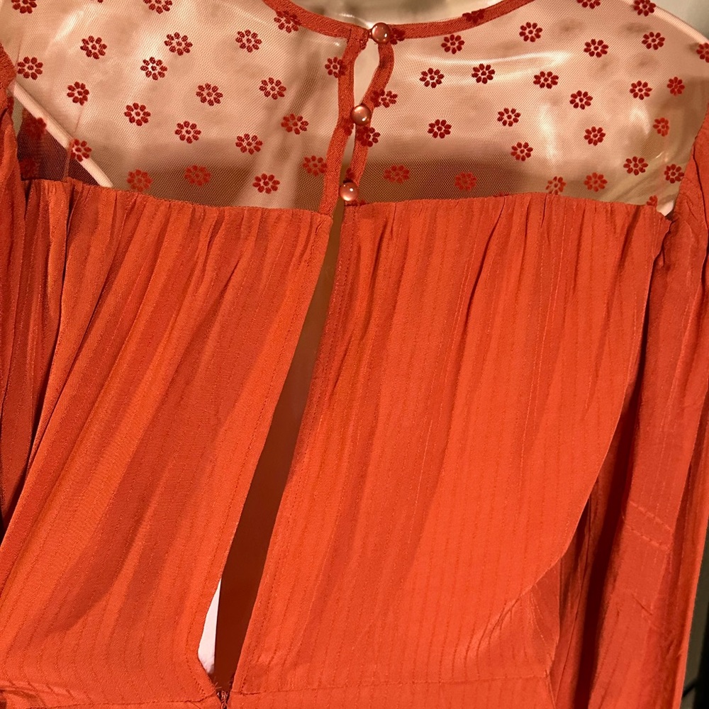 NWT Perfect Fall Dress! Color, length and details are on trend for Fall 2023 🍁 - Picture 5 of 8
